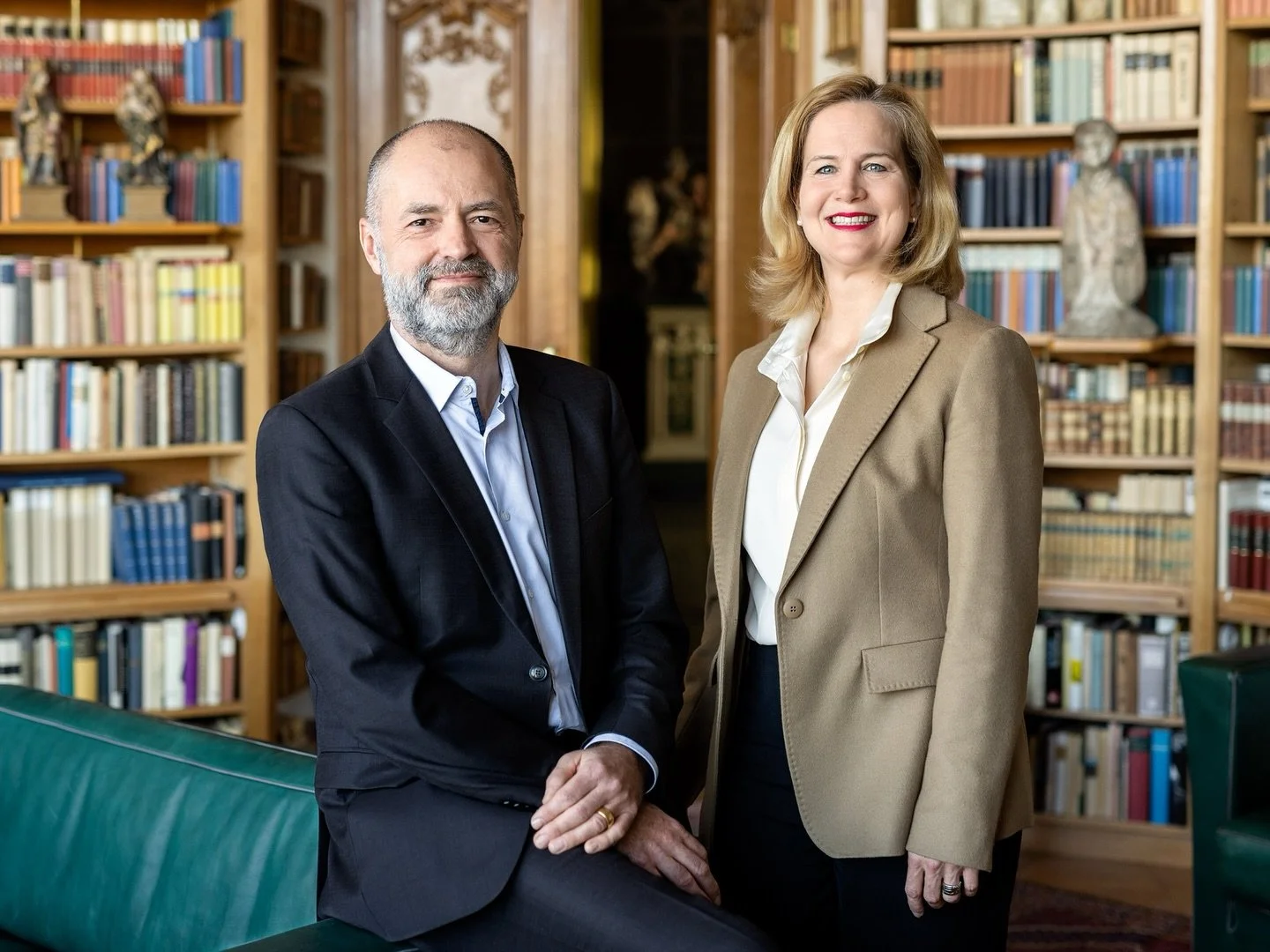 &Uuml;ber 14.000 Kunstwerke sammelten Peter und Irene Ludwig, das Netzwerk ihrer Stiftung ist &uuml;ber 3 Kontinente und 7 L&auml;nder verteilt. 
Dr. Carla Cugini und Markus Schalla von der Peter und Irene Ludwig Stiftung in Aachen, fotografiert in d