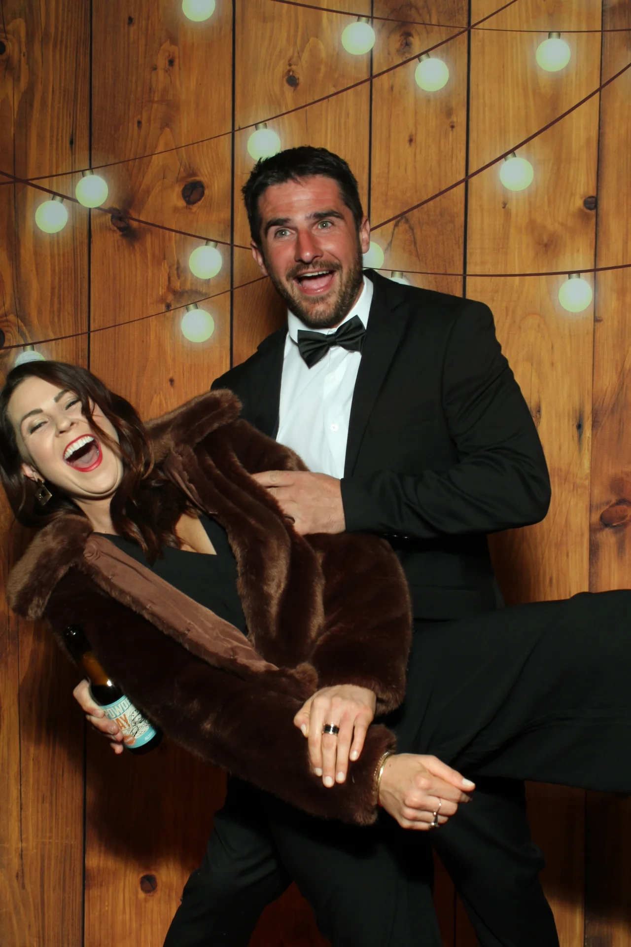 QTBooth_Queenstown_Photobooth_Wedding_9.jpg