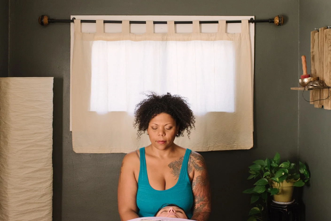 Energywork is a profound and gently powerful modality that supports the body's own healing journey. It is woven into all of our bodywork sessions as a quiet undercurrent, and can be experienced as its own complete offering. In an energywork-only session, the recipient rests on a massage table, clothed and cozy, while Niema gently places her hands on areas of the body that need support. Clients have reported greater relaxation, self-awareness, immunity, nervous system balance, more rapid recovery from illness and injury, and more self-love after energywork sessions. As an Usui Reiki Master, Niema joyfully offers Energywork Experiences that include Reiki, crystal bowl sound healing, aromatherapy, intuitive guidance, and ritualistic elements, to support you coming home to yourself.