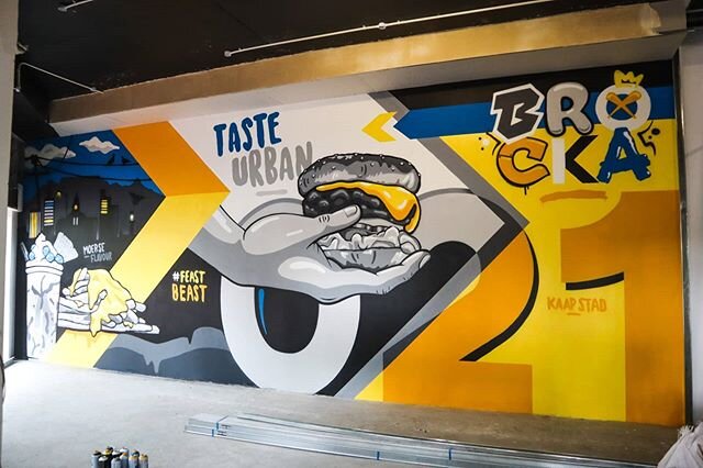 Looking at some of my bigger walls from the past year. I realized I never posted a Pic of this full wall, for @brocka_food in Rondebosch
This was a fun brief, contracted by @durham.agency
Assisted by @j.dejong_art_
.
.
.
#brocka #brockafood #brockaro
