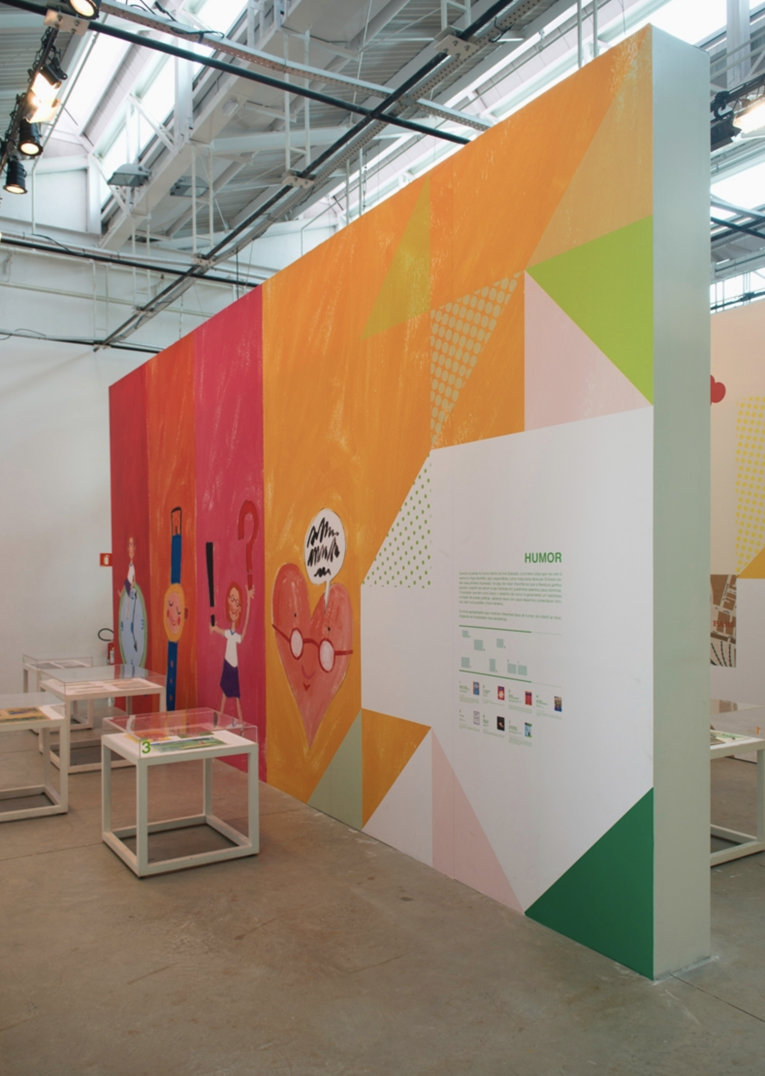 Pop Up temporary display