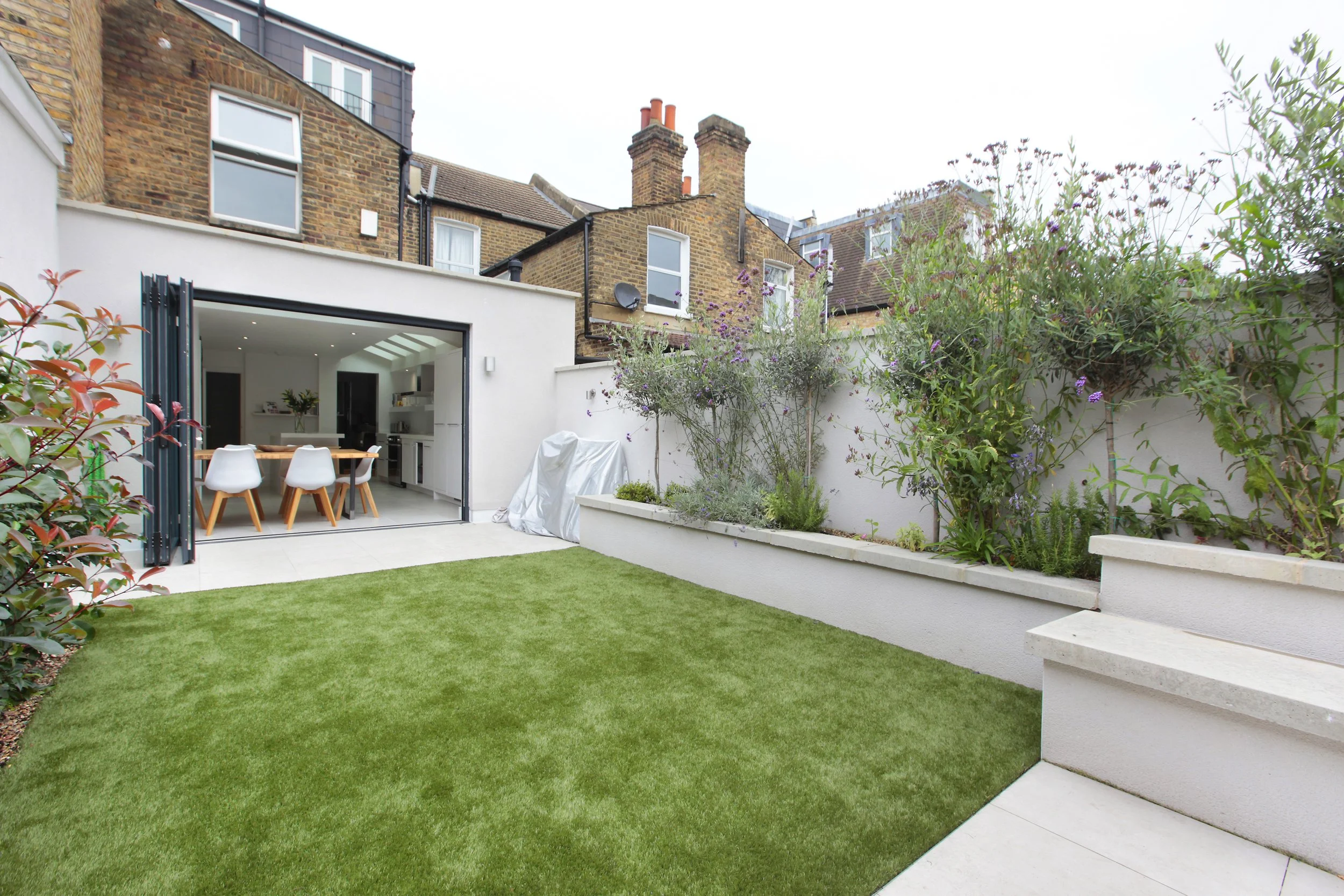 Harberson Road, Balham, SW12. Garden