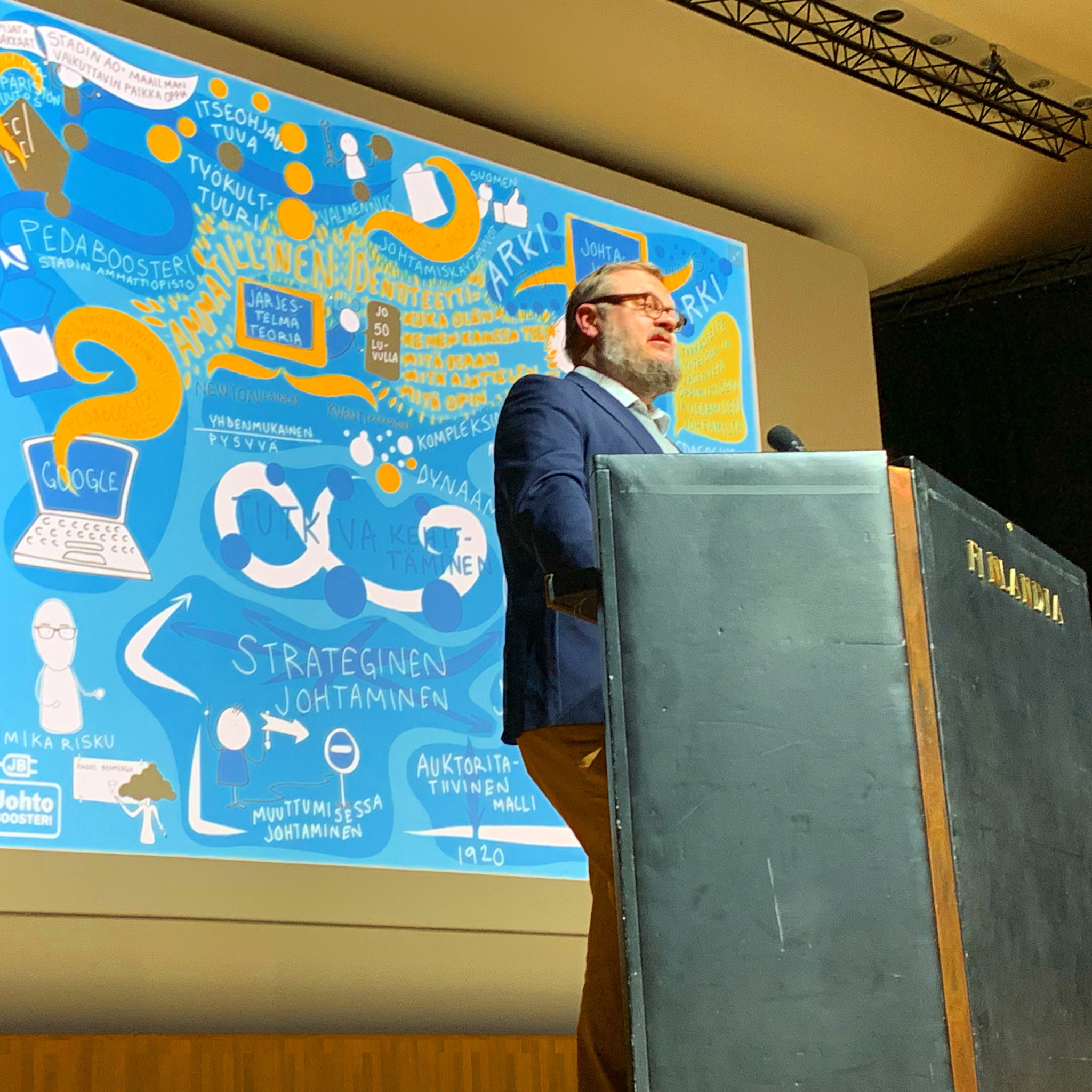 Project live & large with digital solutions!