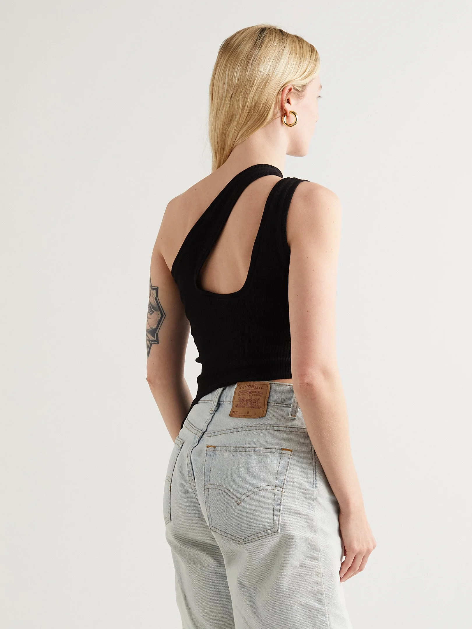 Aymmetric Tank Heidi Stutt Back Black .jpg