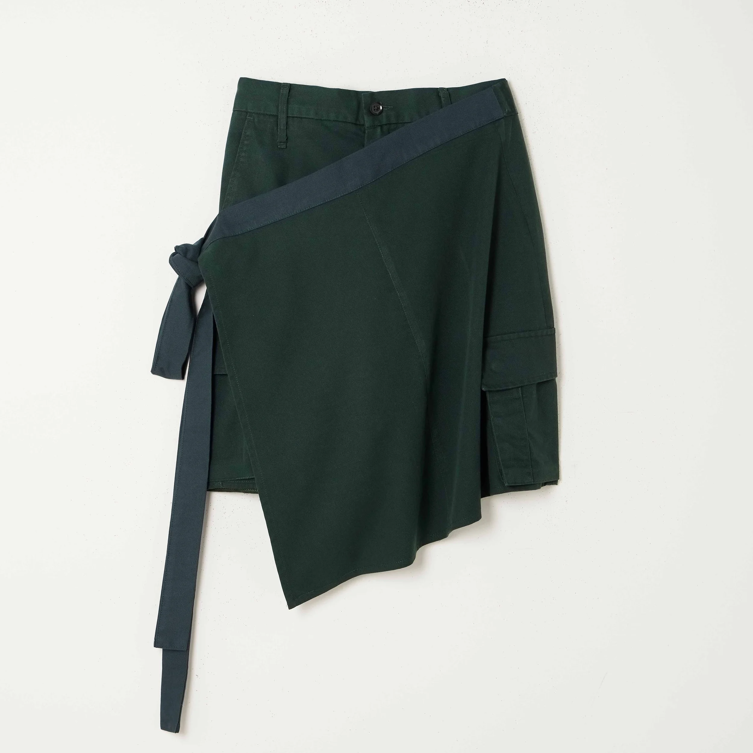 Reworked Cargo Kilt Heidi Stutt Flat .jpg