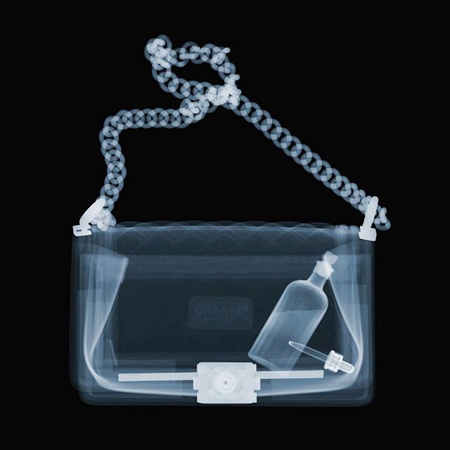 Poison In My Purse. Part of my new series of X-ray murderers. Remember - it is what is on the inside that counts. 
For more details dm me or @processgallery 
#nickveaseyxray 
#insideout 
#xrayart
#contemporaryart 
#processgallery