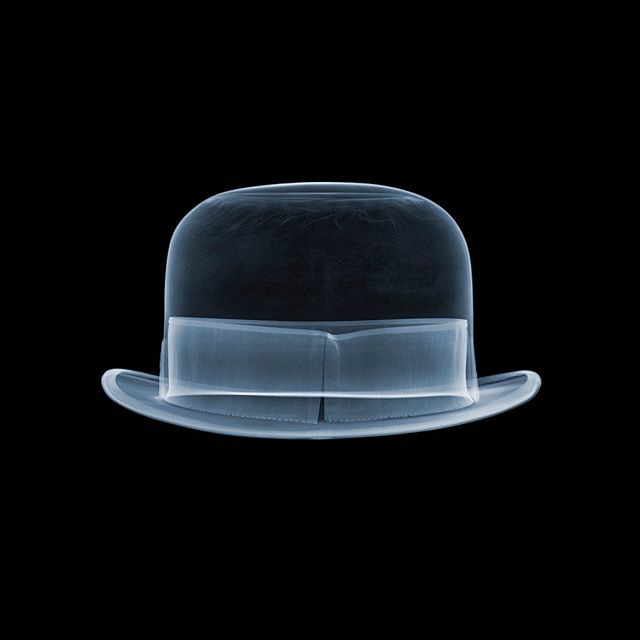 City Bowler. X-ray artwork. Sartorial style. DM me for details. Thx go out to A Clockwork Orange, the city of London and Rene Magritte. Price will only go up after Brexit (just like everything else will go up)

#nickveaseyxray
#xrayart 
#insideout 
@