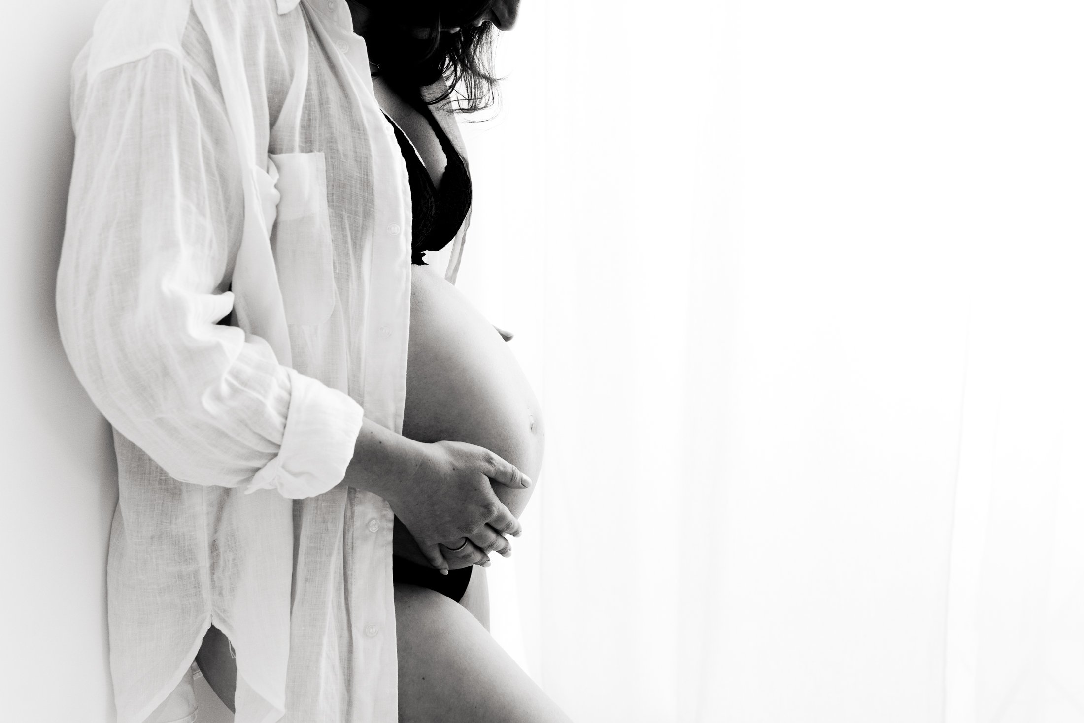 pregnancy photographer Wokingham
