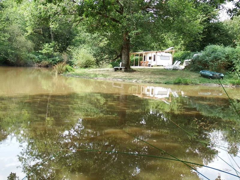 caravan_view_lake.jpg