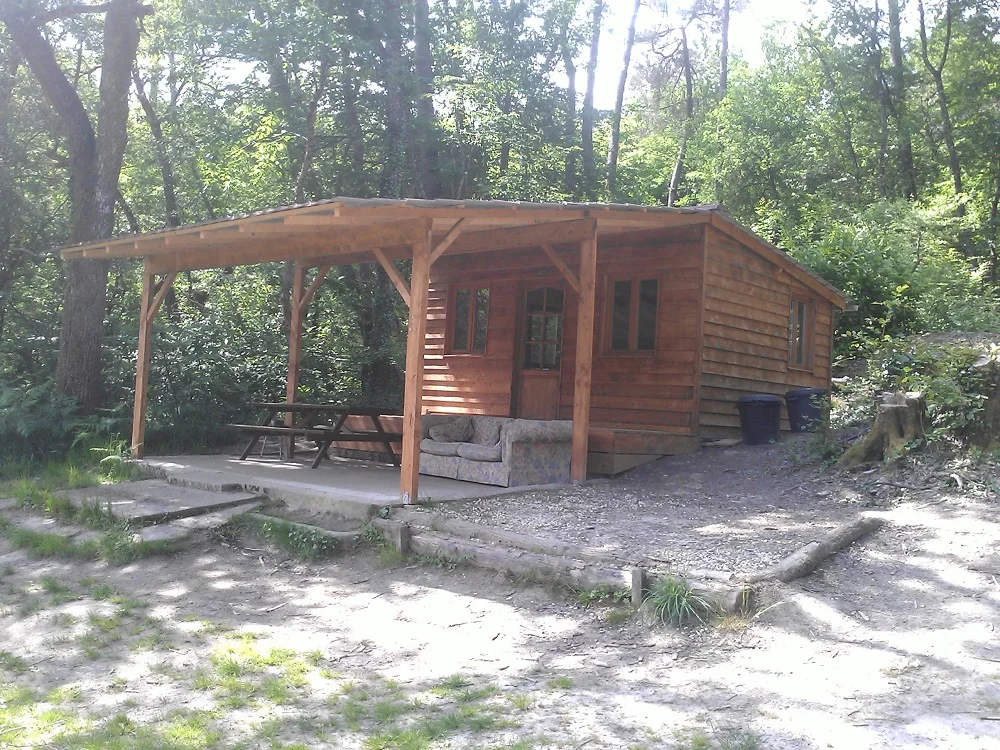 chalet_outside.jpg