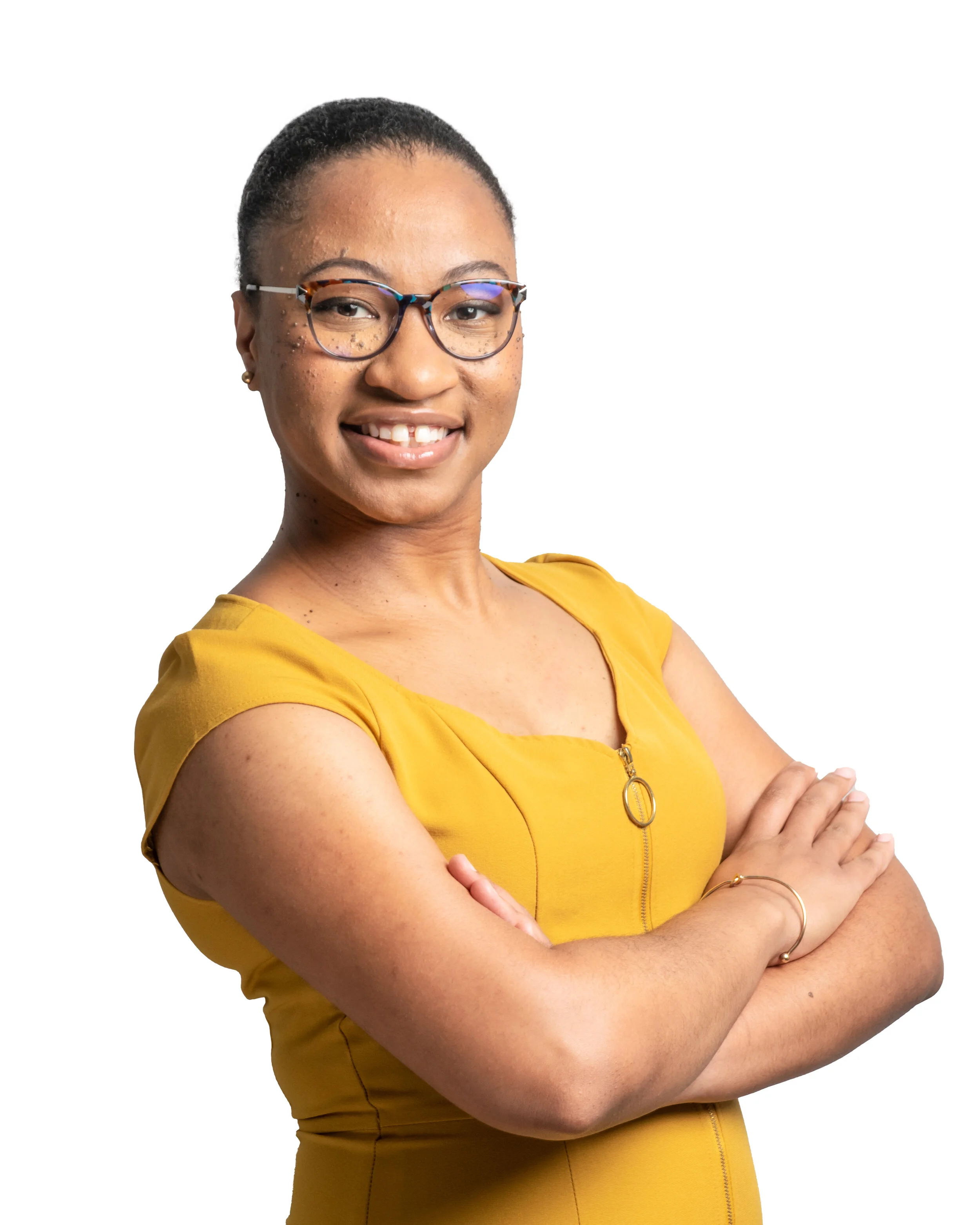 Davia Headshot-16.jpg
