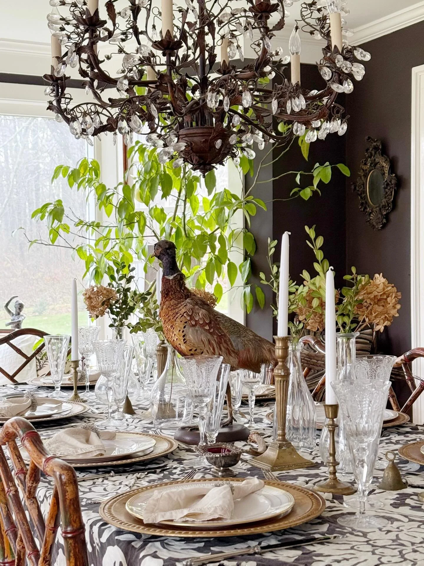 Grateful 🙏. Wishing all of you who celebrate today a wonderful Thanksgiving. Hold your loved ones close and be kind.🤎
.
.
.
#feelinggrateful #thanksgivingtable #thanksgivingtablescape #pheasant #eclecticstyle #tablescapestyling