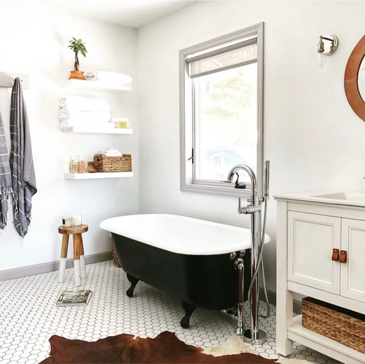 A current client asked me the other day about this bathroom that I had designed several years ago. This was in fact the very first interiors project I took on that wasn&rsquo;t in my own home. It was when I was first thinking of pivoting to pursue my