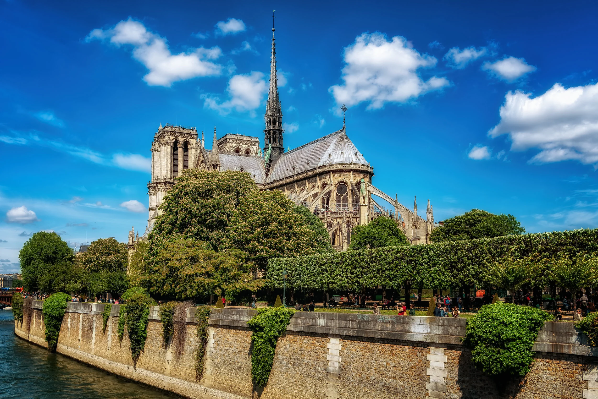 Notre Dame - Nikon D750, 1/200 @ f/13, ISO100, 35mm. Shot this in the Spring of 18. Like so many citizens of the world, absolutely heartbroken by the damage done to this beautiful cathedral in the recent fire.