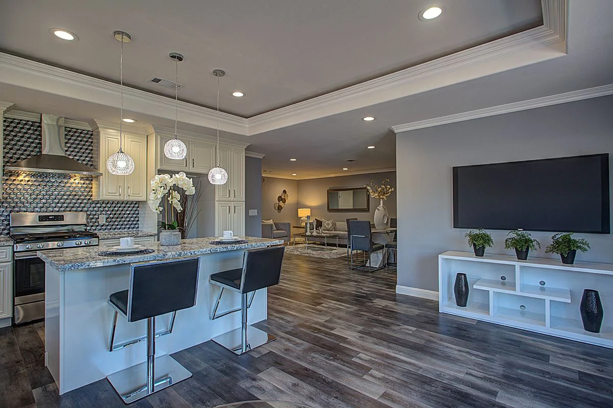 familyroom2_1200.jpg