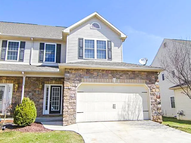 20180925-7715 Racite Rd.jpg