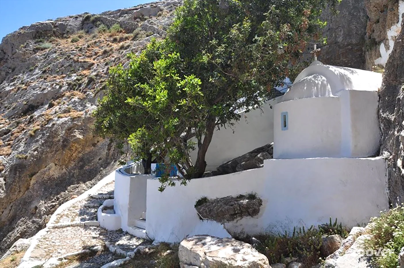 L4-7 Santorini Water walks-2 Zoodohou Pigi.jpg