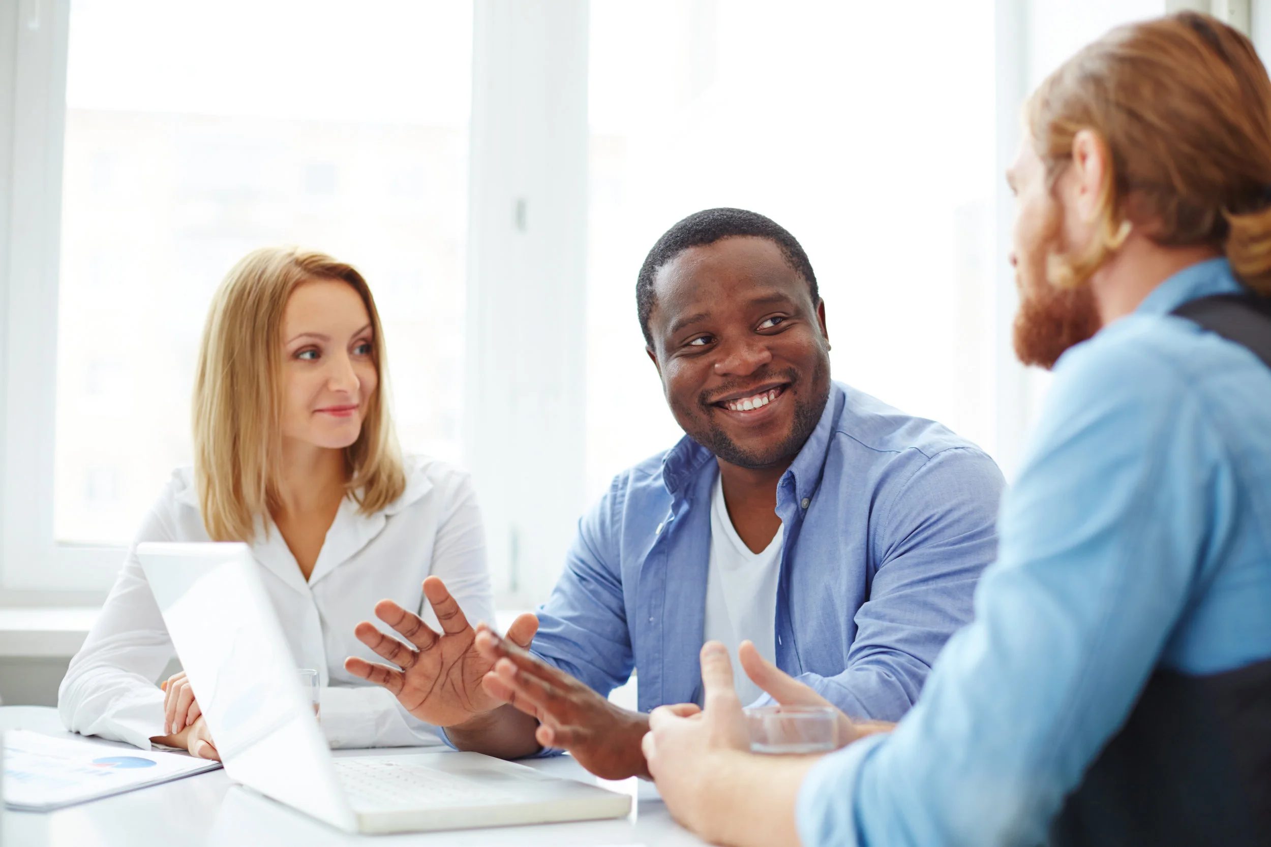 5 Characteristics of Approachable, High Engagement Leaders