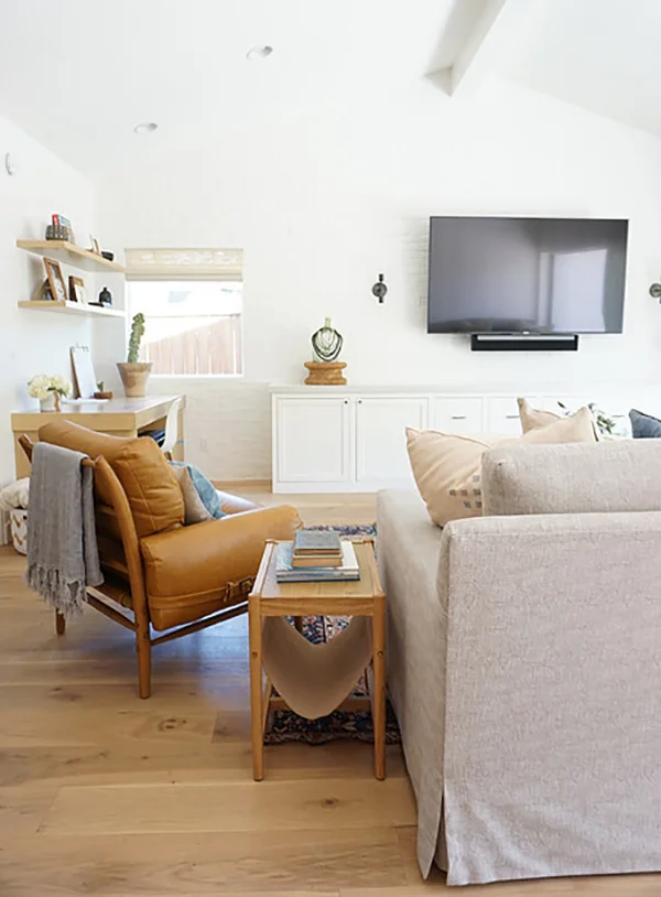 Kathryn-Miller-White-Brown-Living-Room.jpg