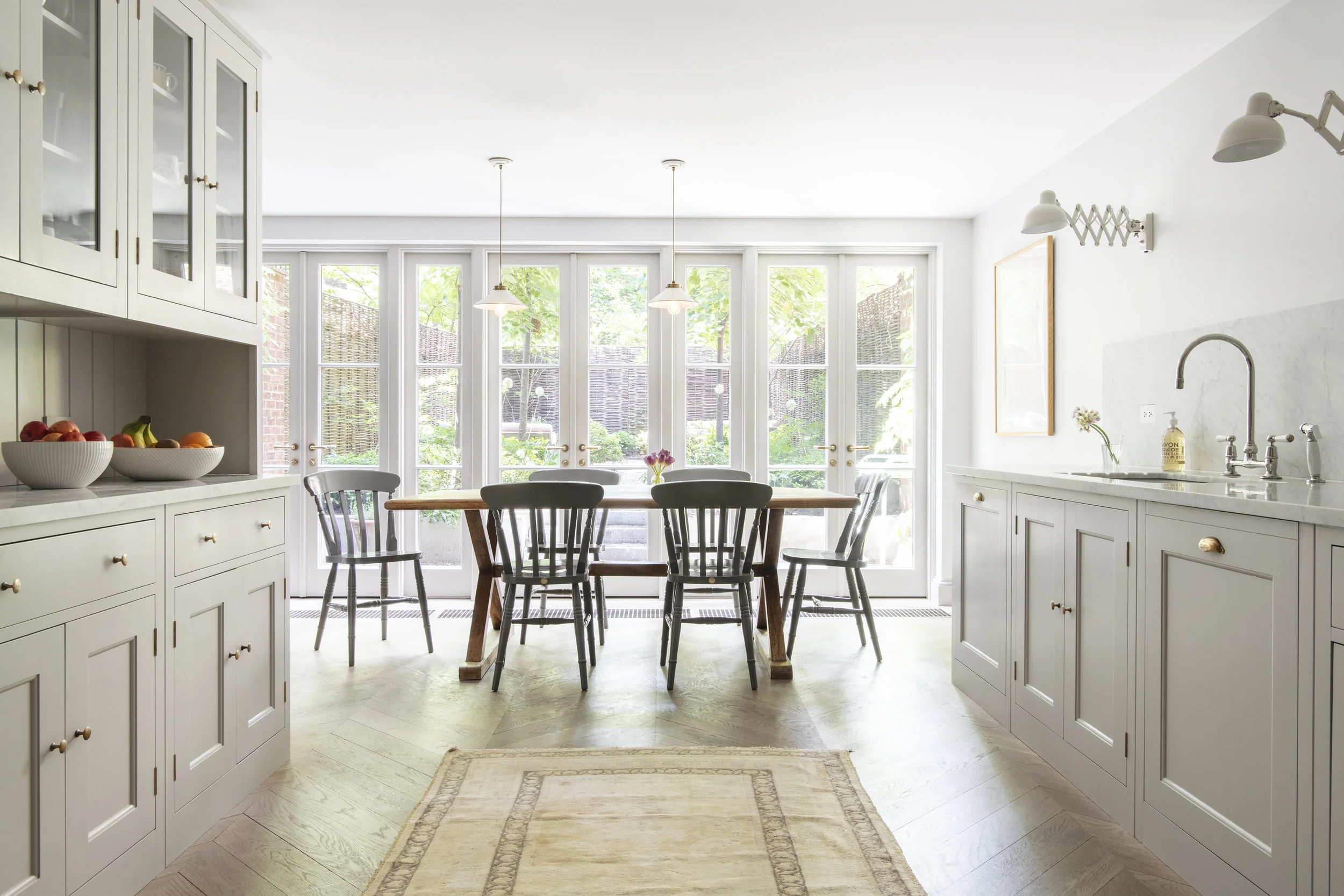 Designer Elizabeth Roberts | Photographer Dustin Aksland