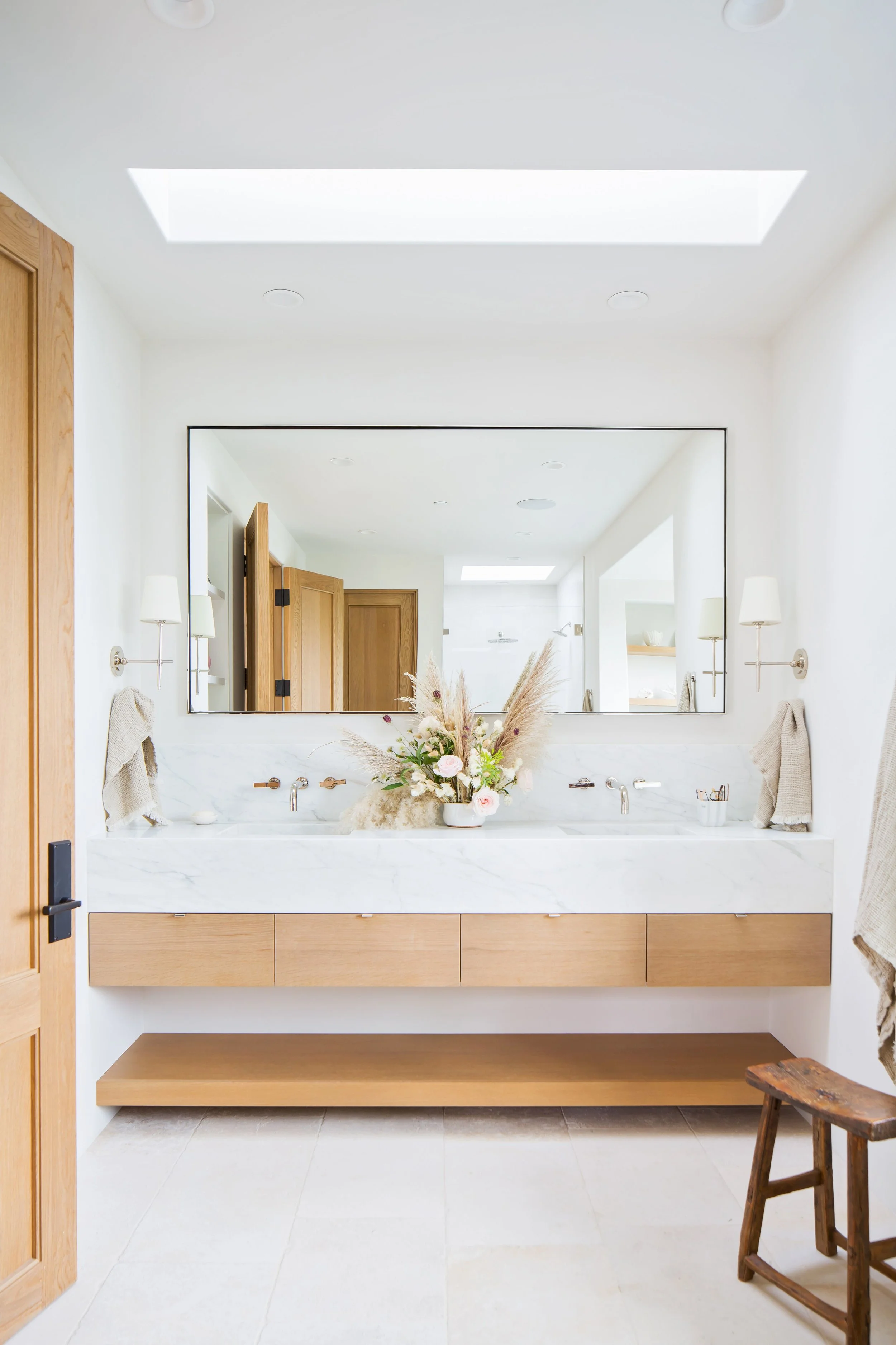 Design by Molly Britt | Photography by Ryan Garvin