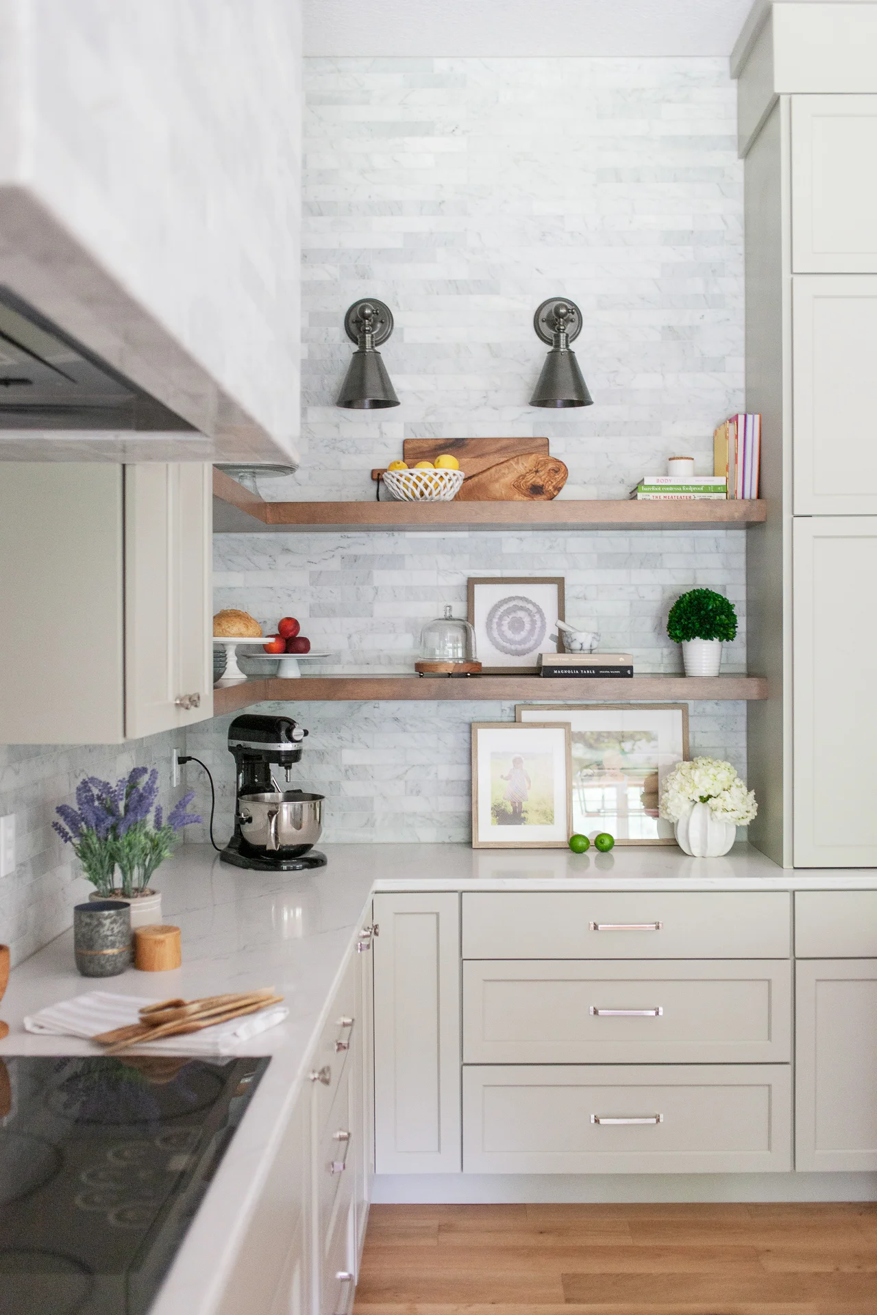 Kitchen accessories from E2U stun on these open shelves.