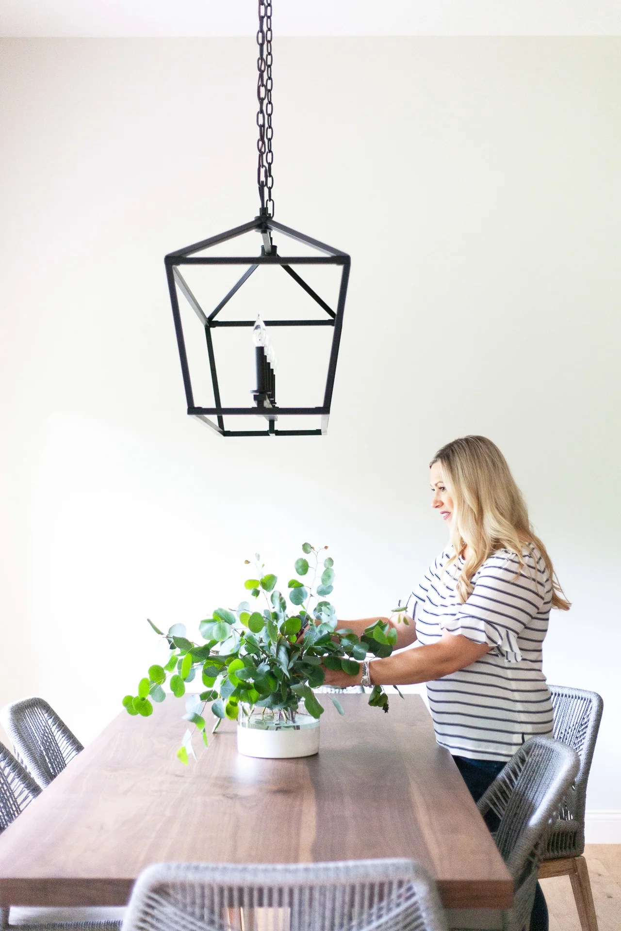 scout_and_nimble_hinkson_house_lighting4.jpg