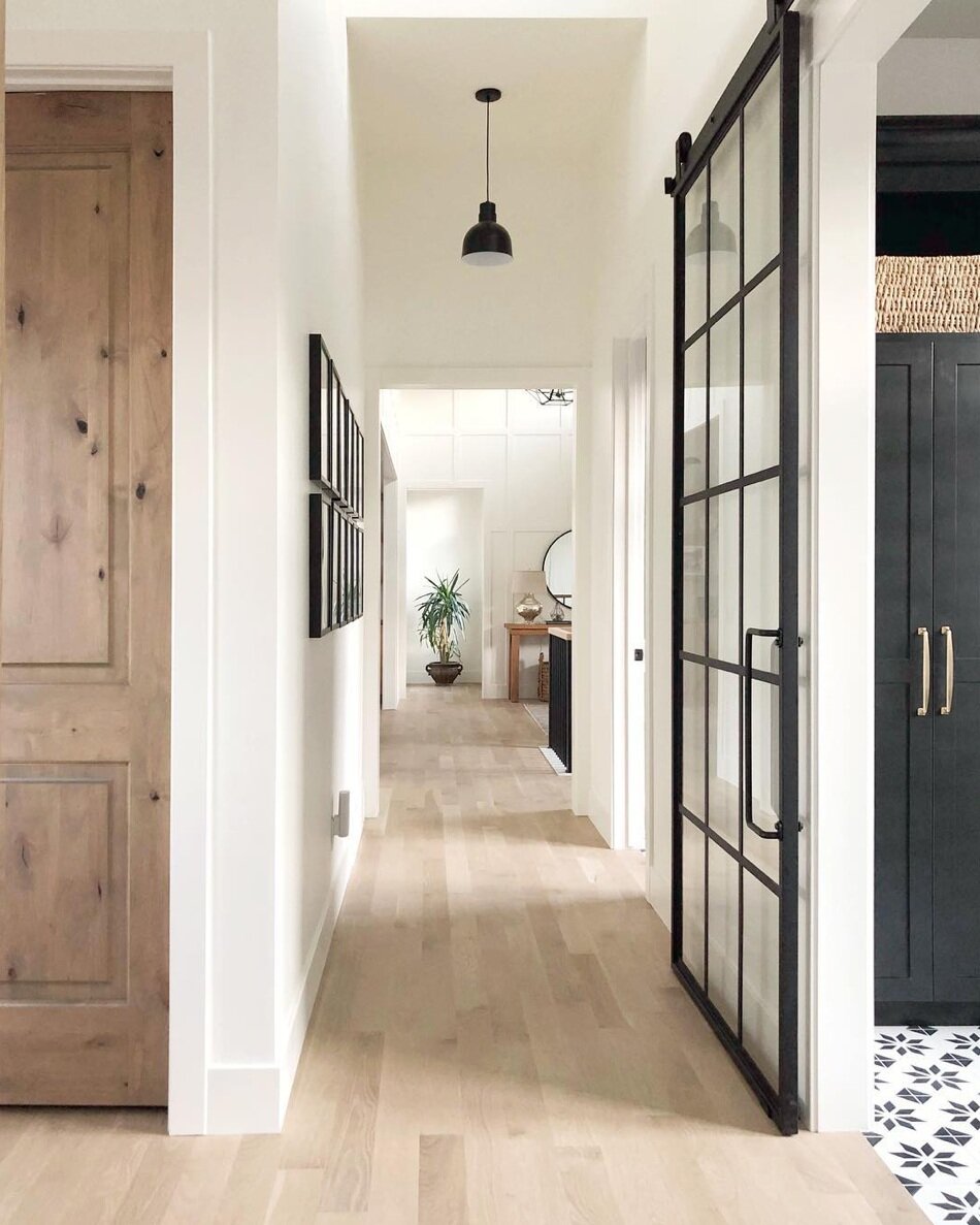 Design by Lindsay Hill Interiors