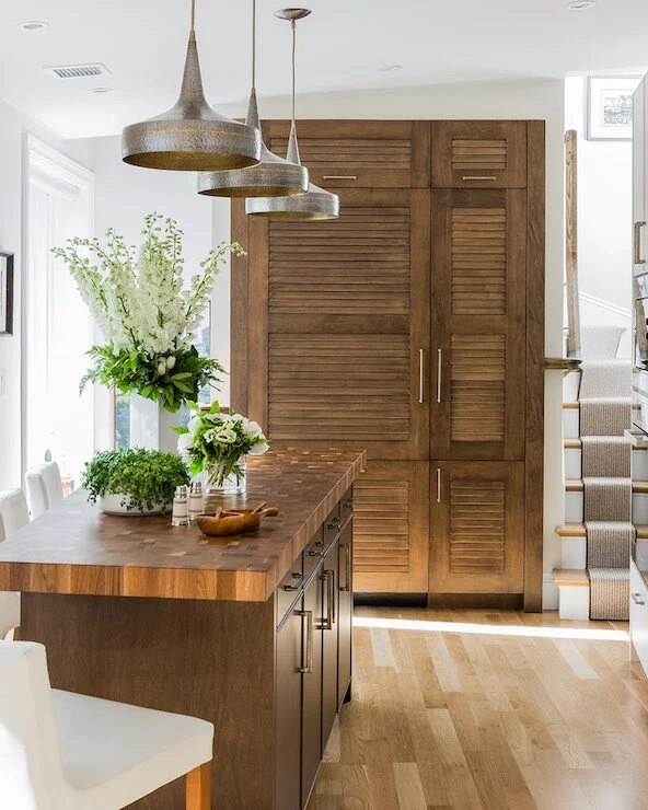 Maple island and louvered door fronts | Design by Venegas and Company | Photography by Michael J Lee