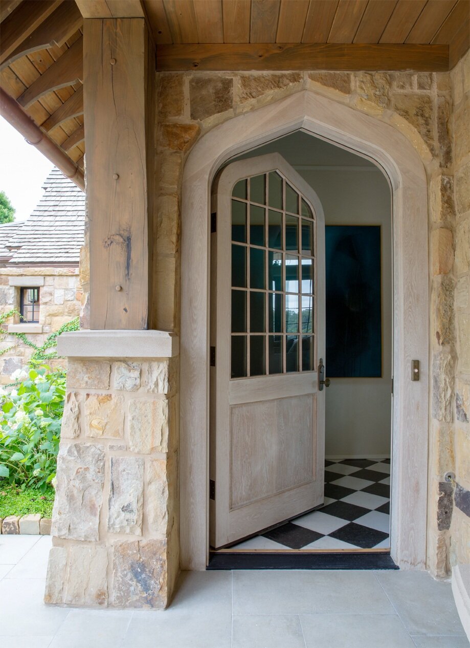 Design by Jeffery Dungan Architects | Photography by William Abranowicz