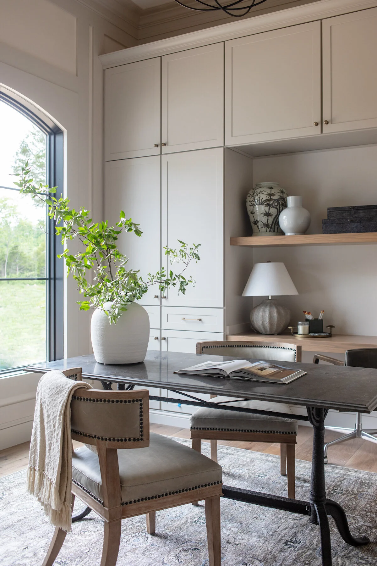 Modern French Country Design | An Elevated Take on the Modern Farmhouse Style