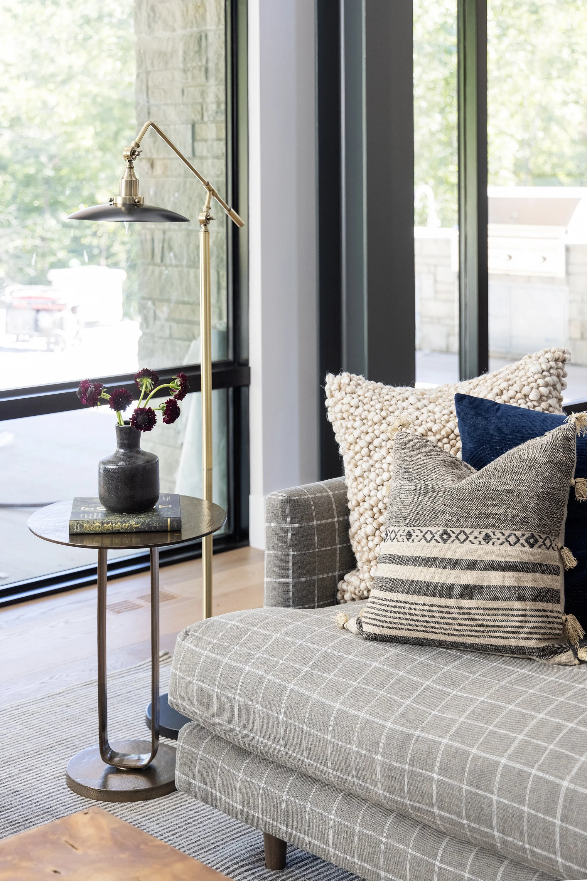 6 Things to Consider When Choosing Side Tables