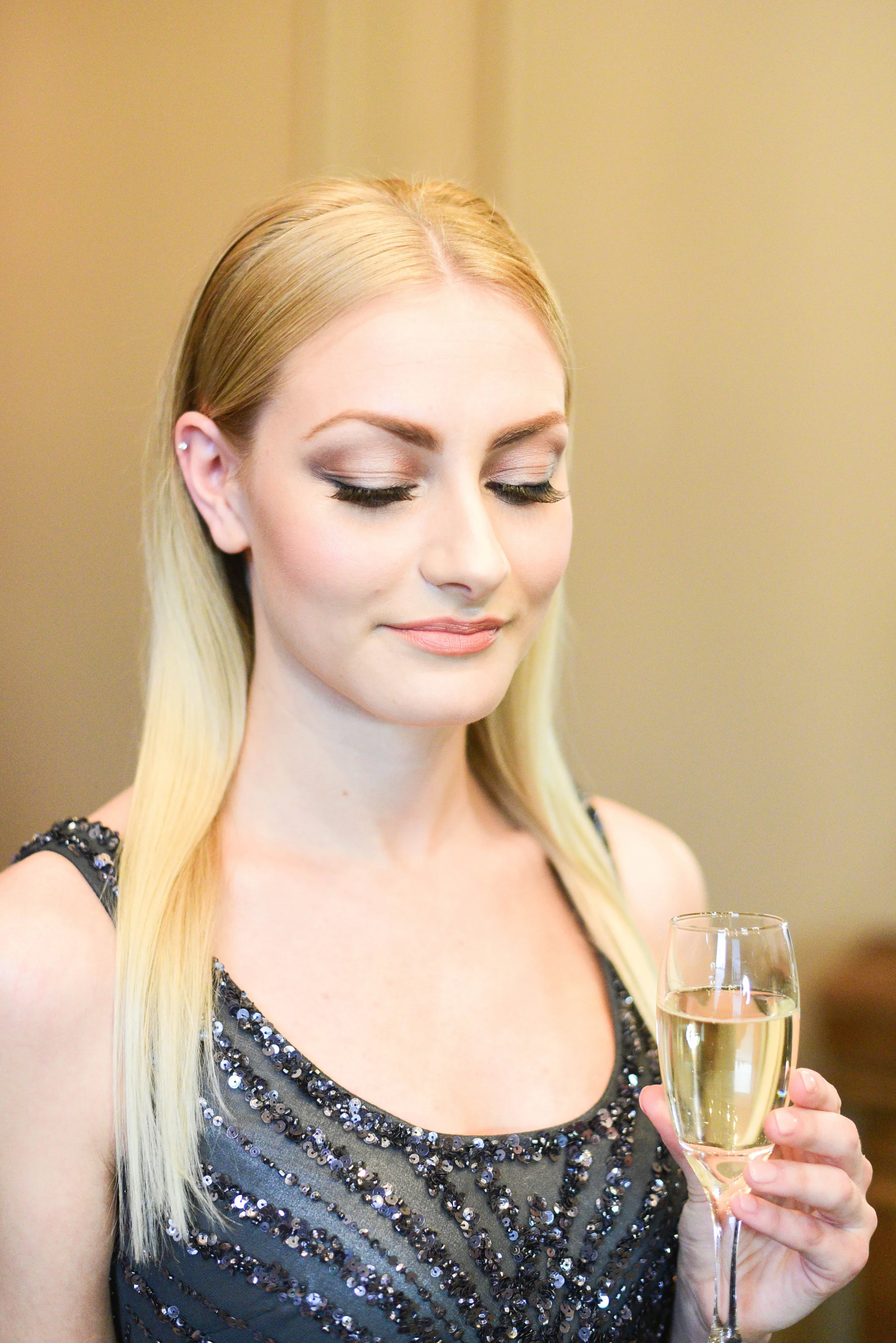 Square One Styled Shoot-Bridal Suite Portraits-0034.jpg