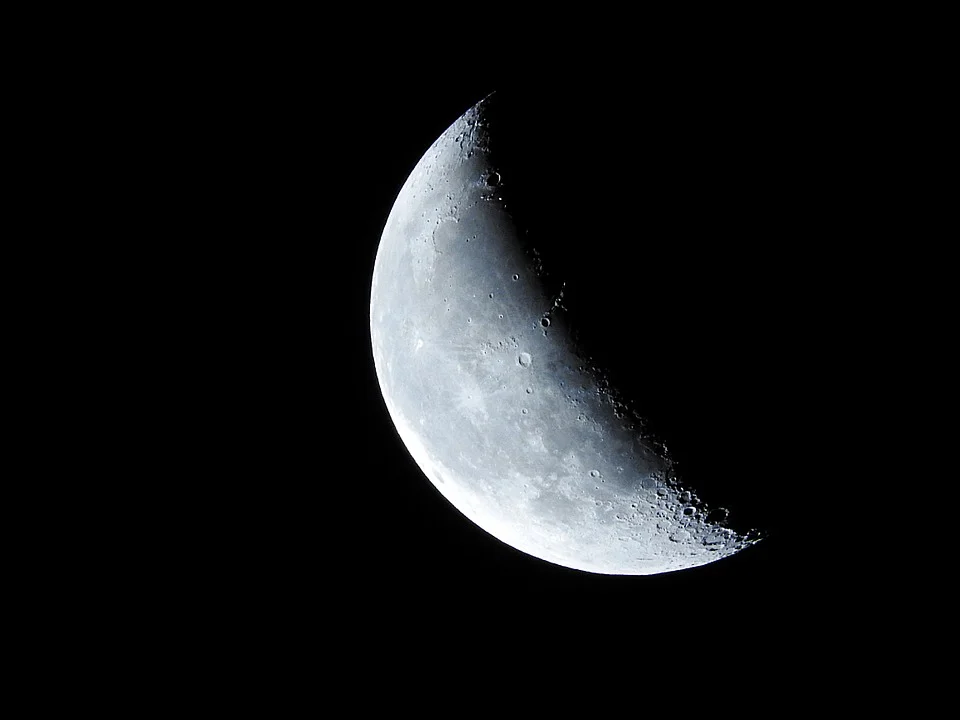 themoon.jpg