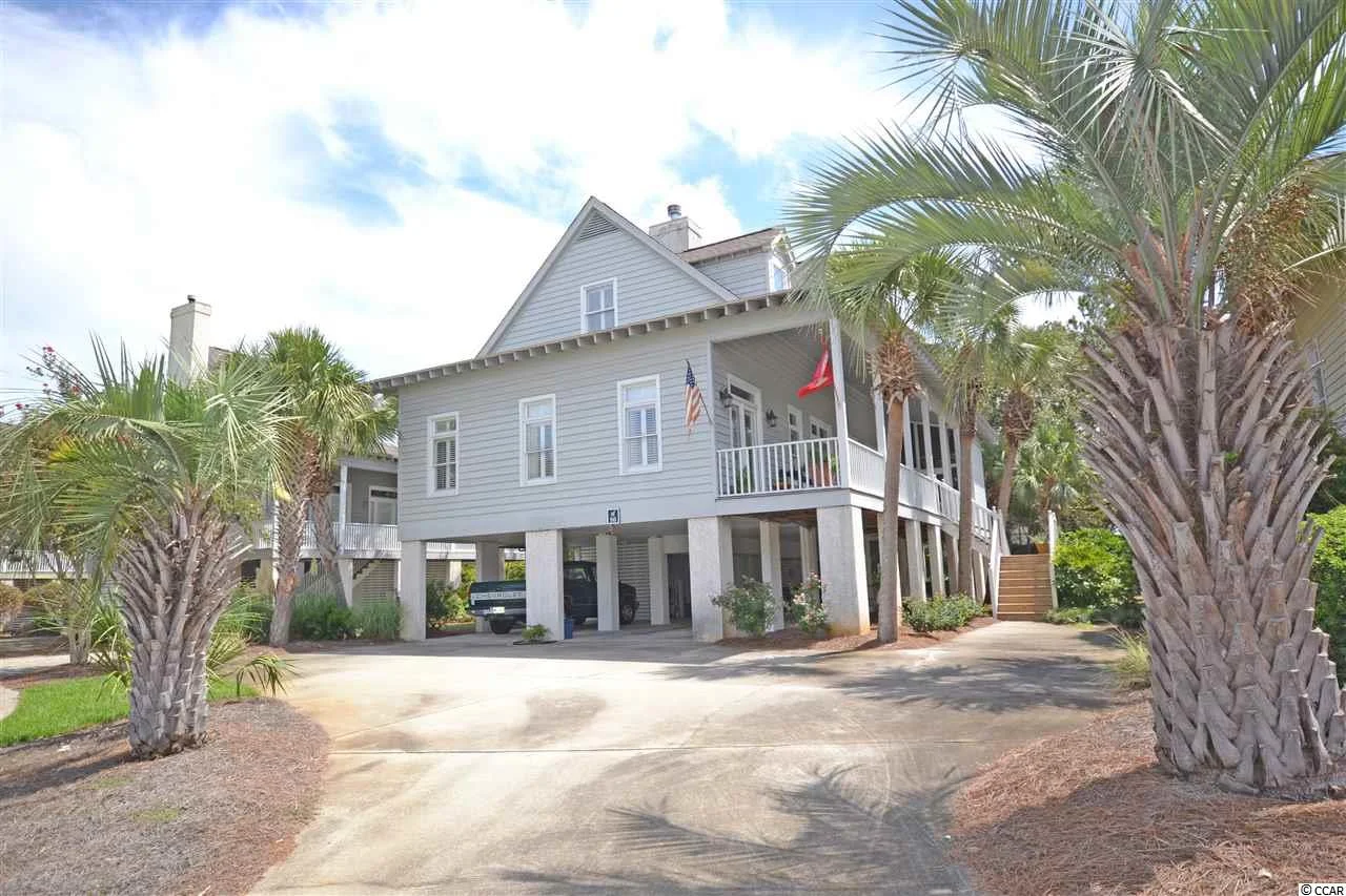 86 Compass Court