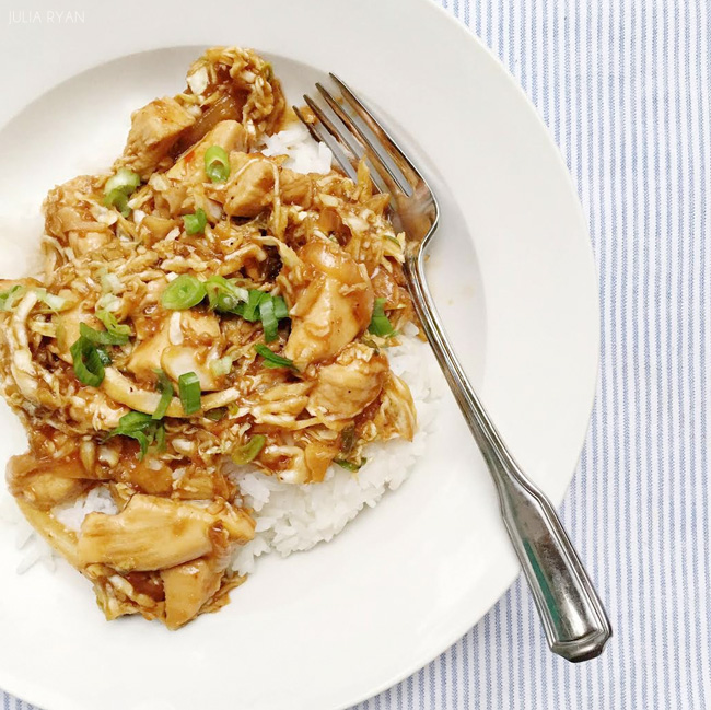 This is one of my favorite dinners! It's easy enough for me to make because the sauce comes from a jar. Love a good semi-homemade meal to cut down on the time and prep at dinner time In full disclosure, Matthew typically does most of the real cooking around here including this dinner. He's the chef and I'm the self-appointed taste-tester and vegan baker :)