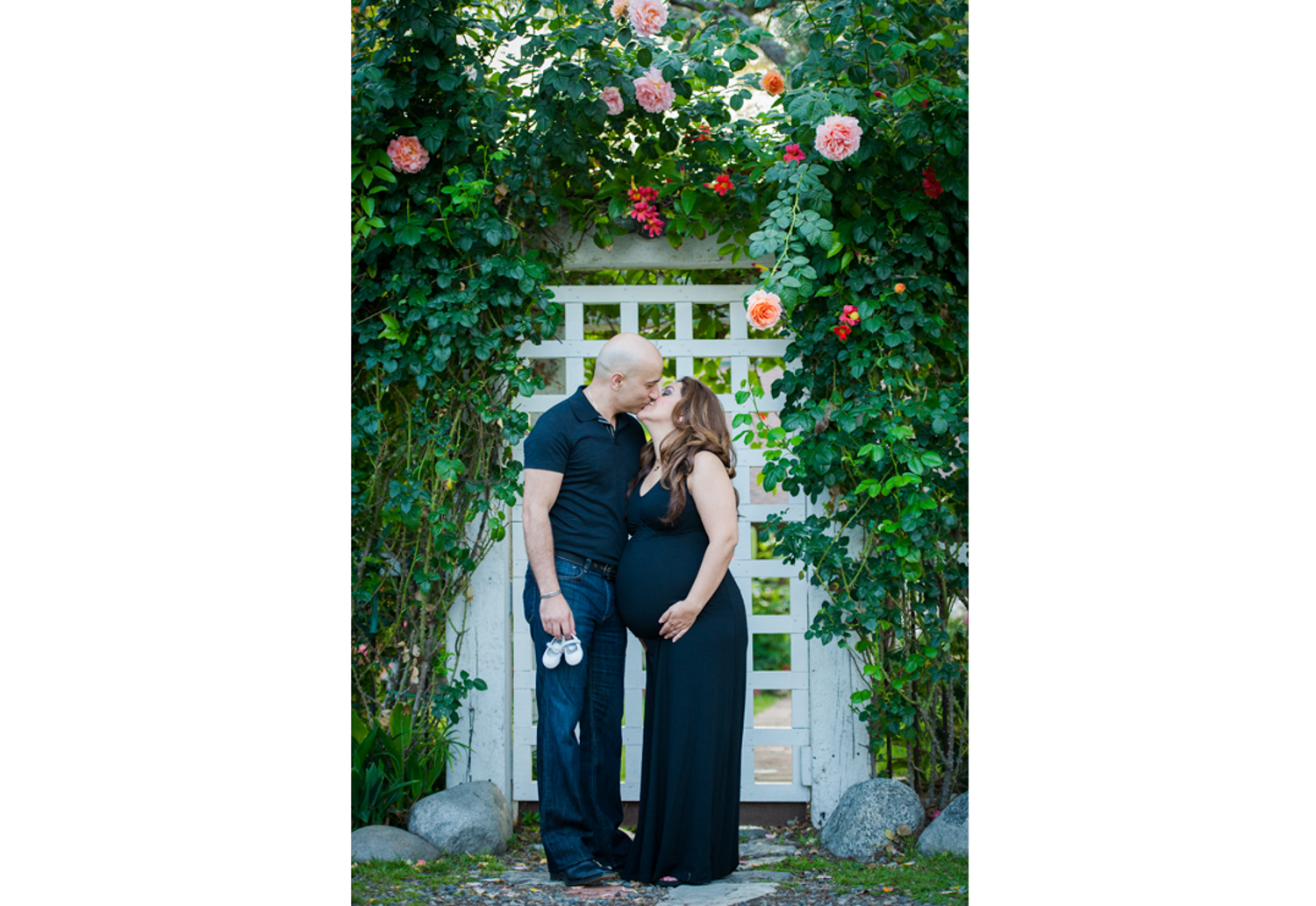MATERNITY PHOTOGRAPHY FLORAL.jpg