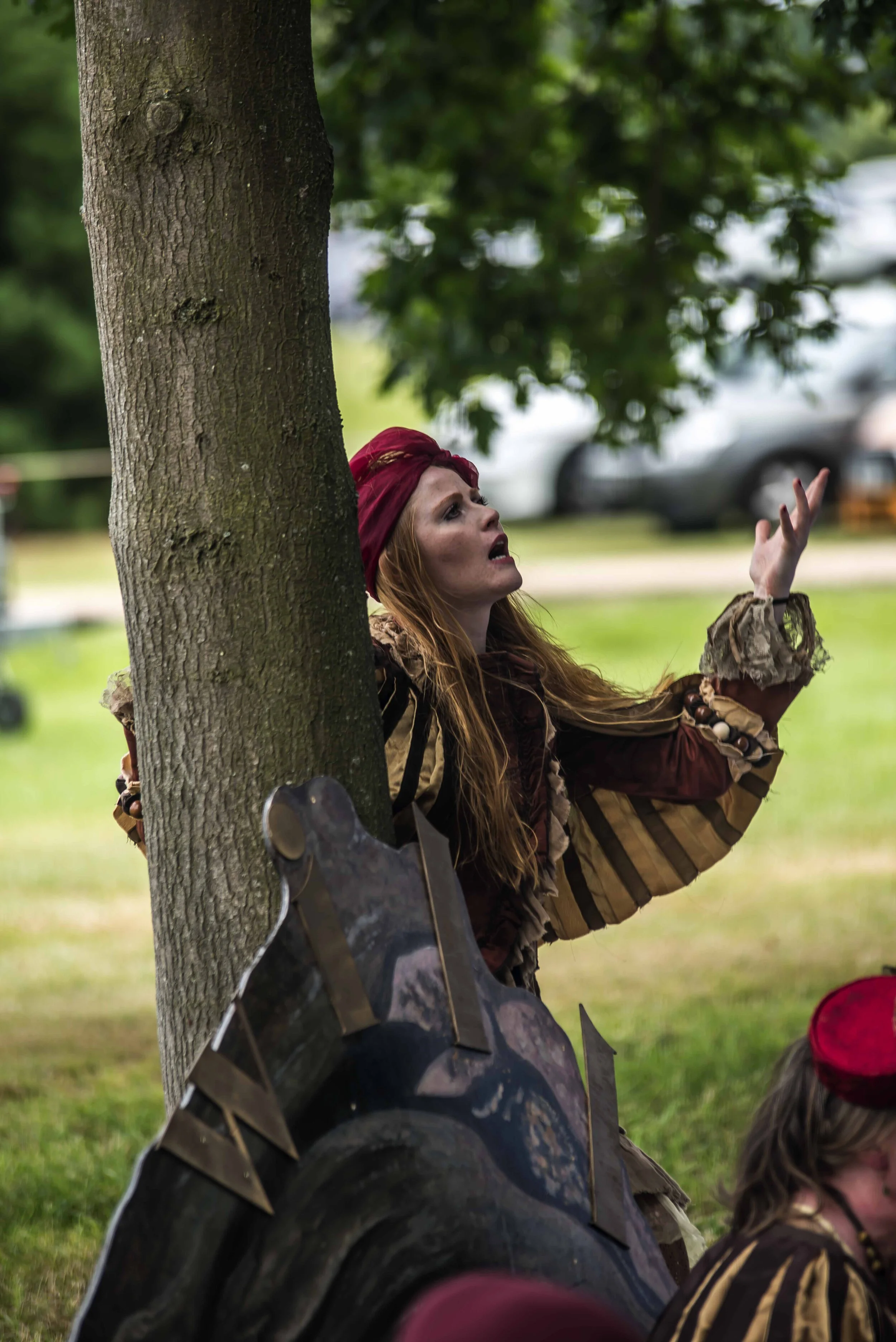 SFS Folk By The Oak58839.JPG