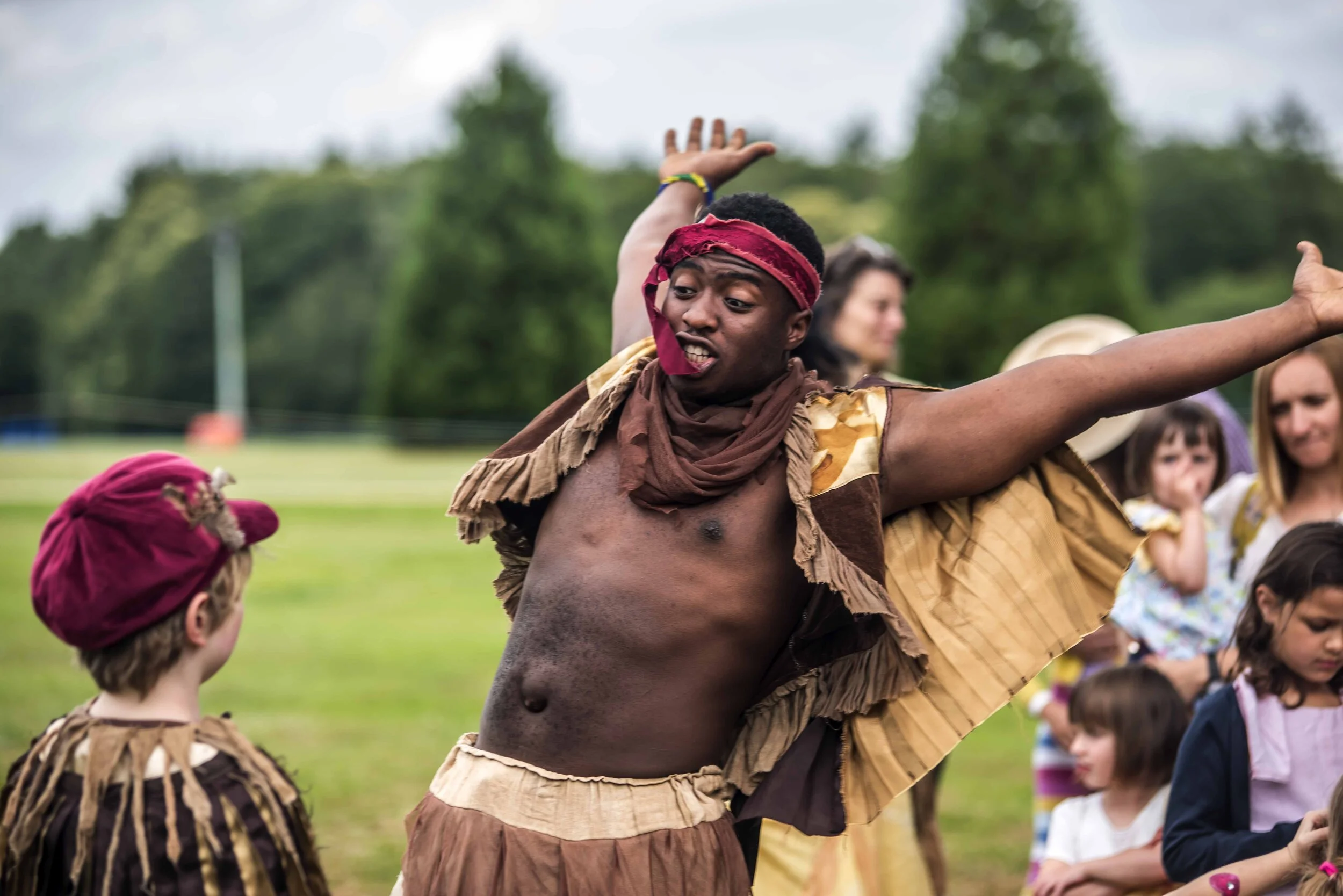 SFS Folk By The Oak58855.JPG