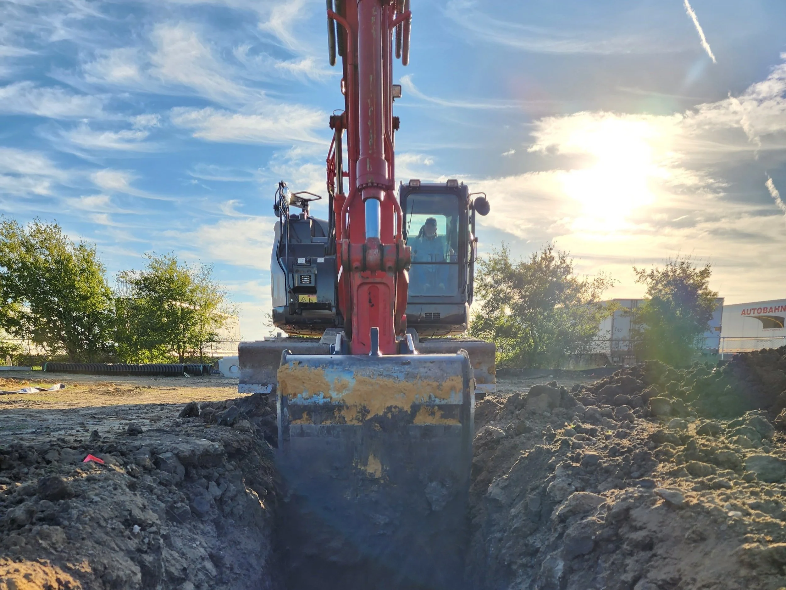 Excavator from trench (1).jpg