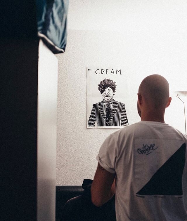 C.R.E.A.M. w/ @larsbuttnotleast @jiggybrutal_ // ⠀⠀⠀⠀⠀⠀⠀⠀⠀⠀⠀⠀⠀⠀⠀⠀⠀⠀⠀⠀⠀⠀⠀⠀⠀⠀⠀⠀⠀⠀⠀⠀⠀⠀⠀⠀⠀⠀⠀⠀⠀⠀⠀⠀⠀⠀⠀⠀⠀⠀
Deutschrapmontag an einem Donnerstag: im Nachhinein perfektes Marketing f&uuml;r unsere Party. Jeder der das Plakat sieht wundert sich, merkt sich das
