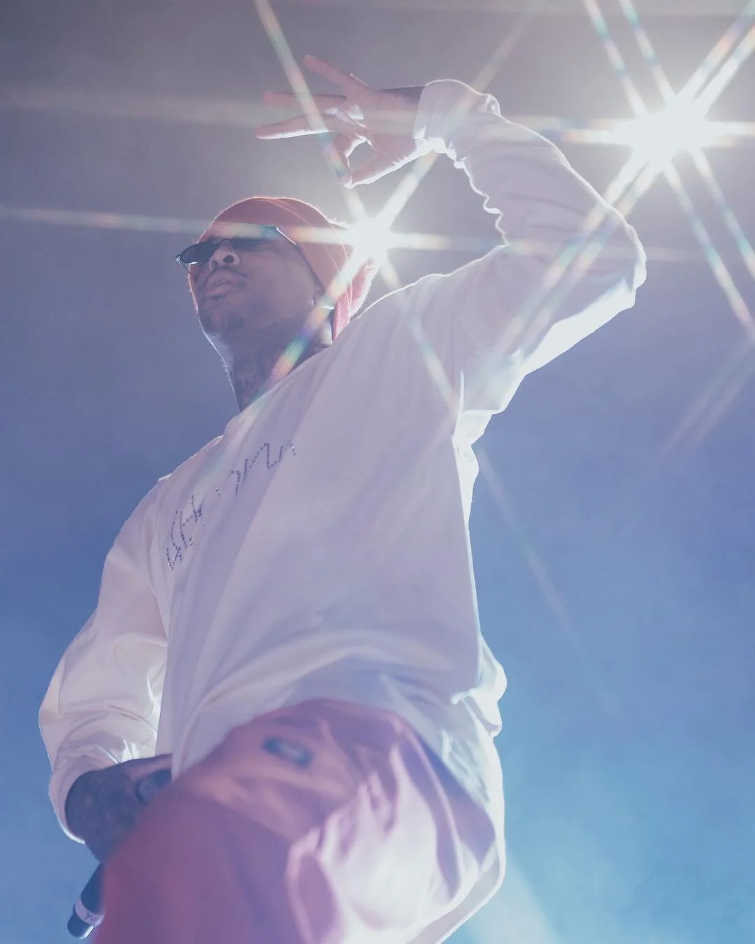 Stay dangerous tour 🚨🚨 @yg (swipe through to see all the photos) 📸: @antoinefougere