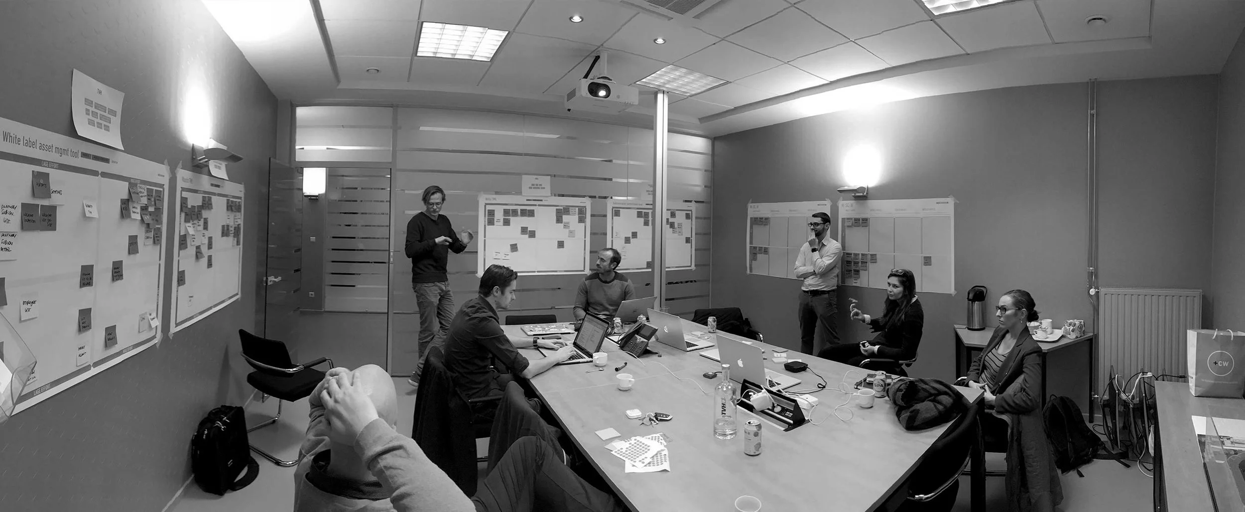 DesignSprint_BW.jpg