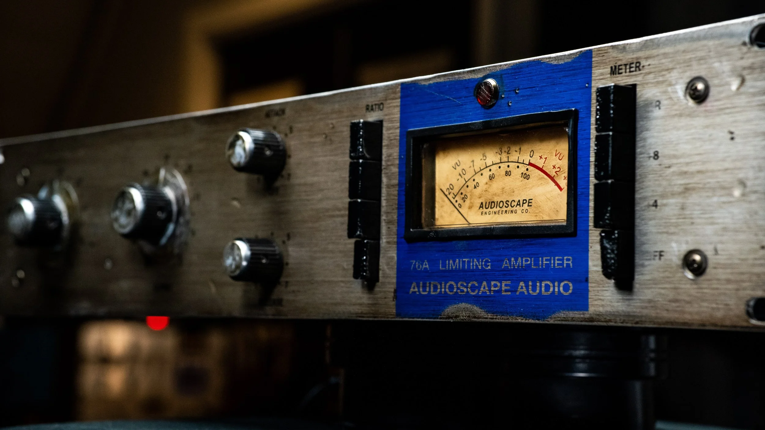 76A "Blue Stripe" Rev A FET Compressor/Limiter 'Train-wrecked Series'
