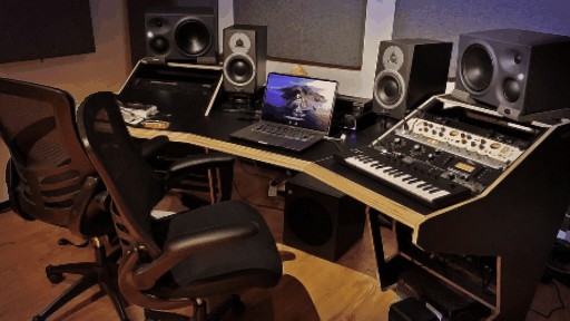 Sessiondesk GUSTAV 2.0 — Vintage Pro Audio Equipment | AudioScape