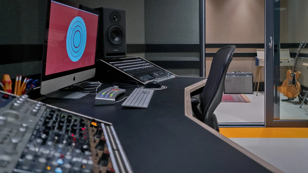 Sessiondesk GUSTAV 2.0 — Vintage Pro Audio Equipment | AudioScape 
