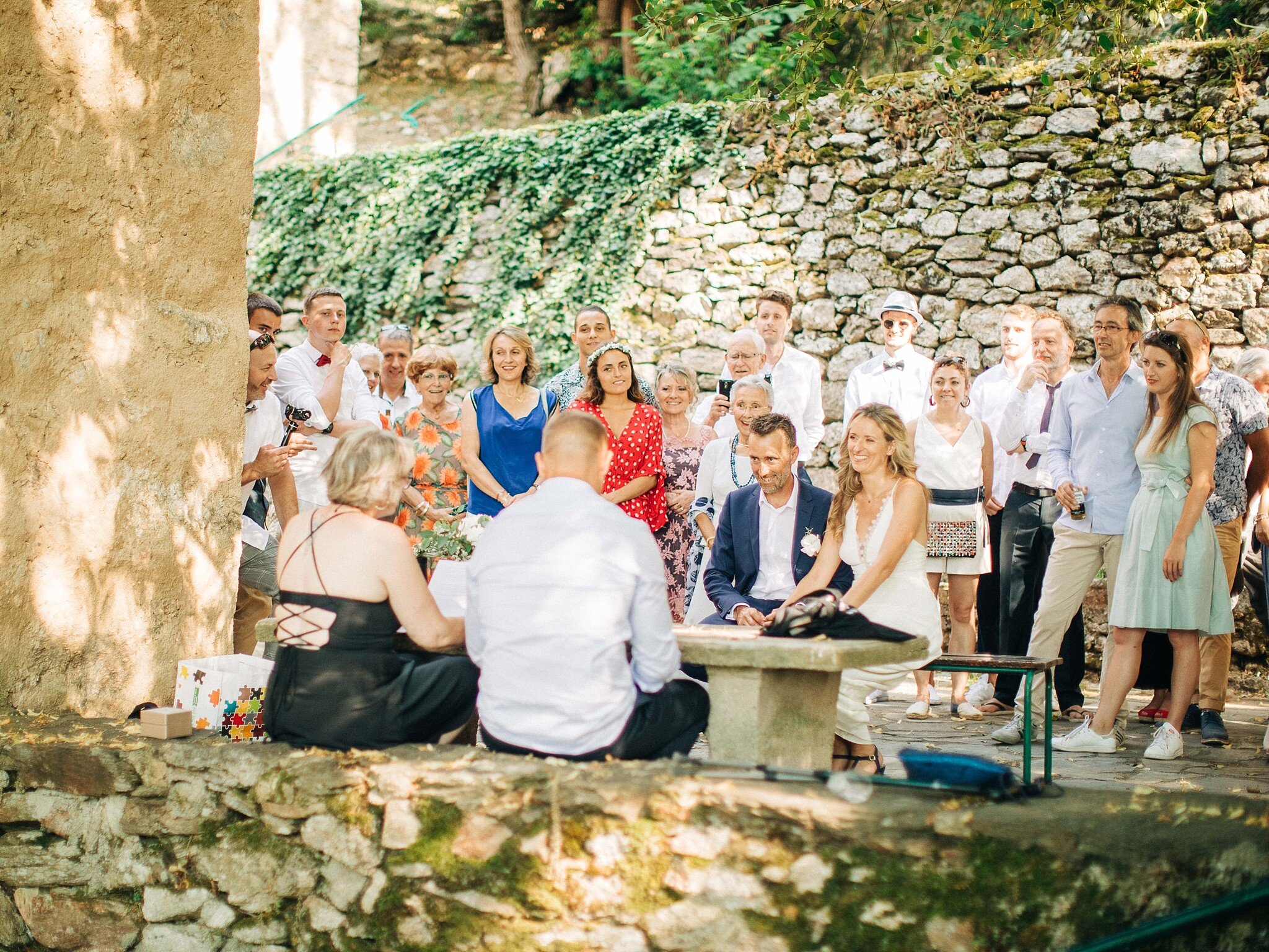 Mariage en petit comité dans la vallée heureuse - Photographe de mariage à Perpignan24.jpg