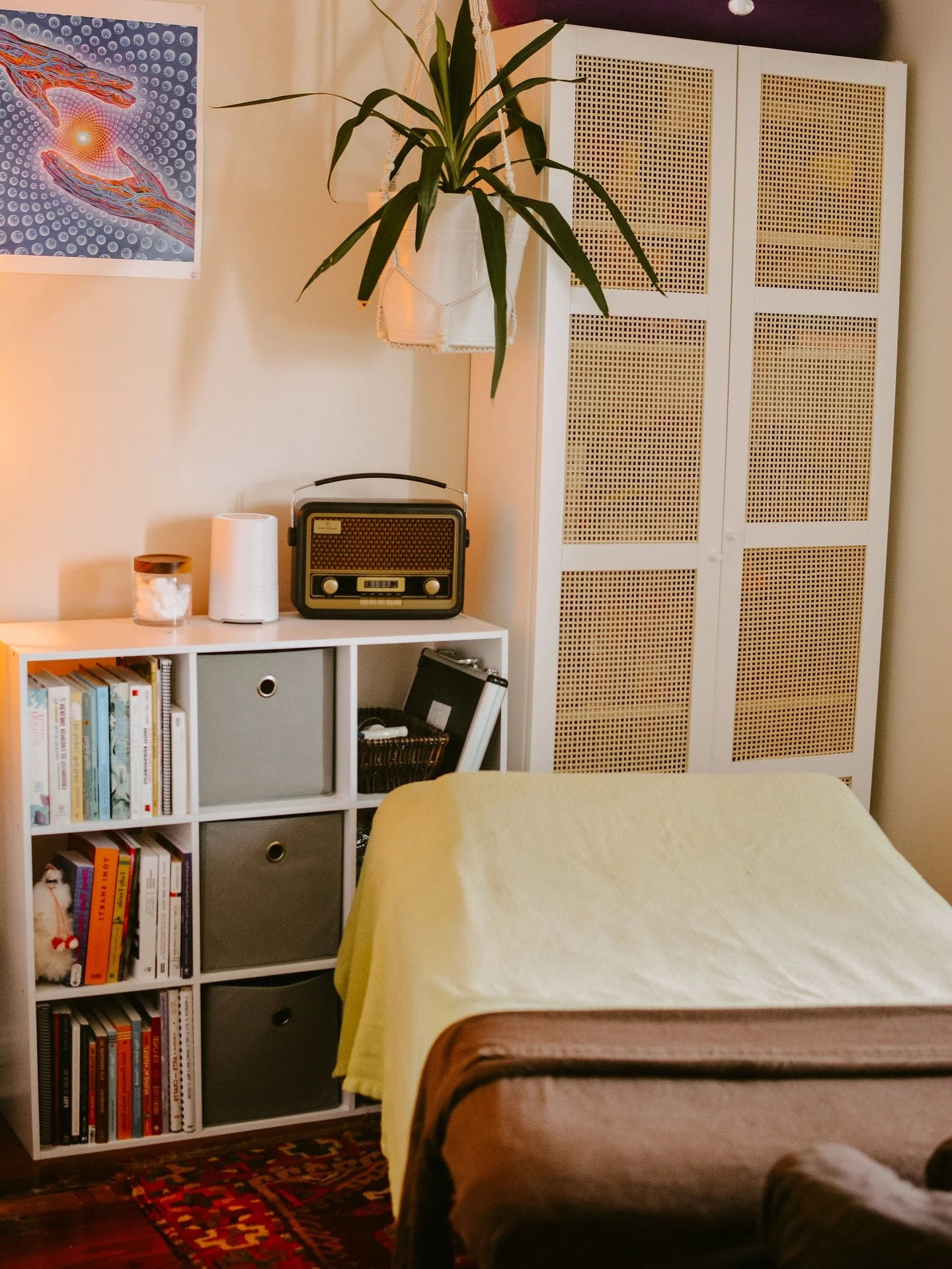 Thank you so much to @hannah_baronak for capturing my studio so beautifully 💖 Excited to share more updated photos of the space! My books are open through the end of the year for some restorative bodywork 🌀