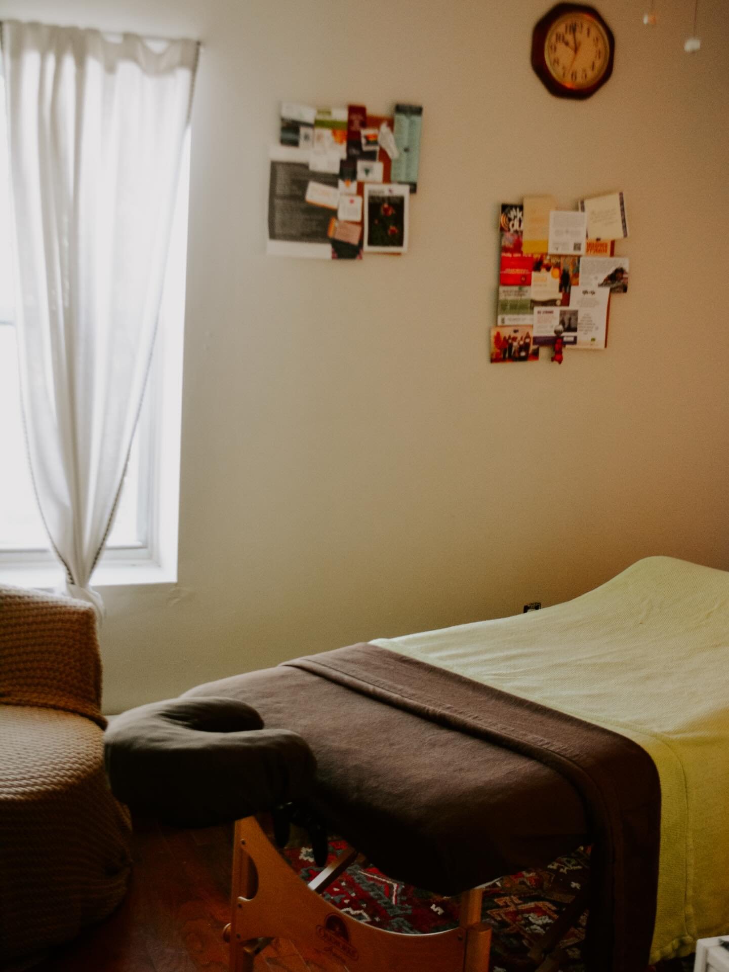 🌿🌸🌼 Spring in the studio! 🪺
&bull;
&bull;
📷: @hannah_baronak