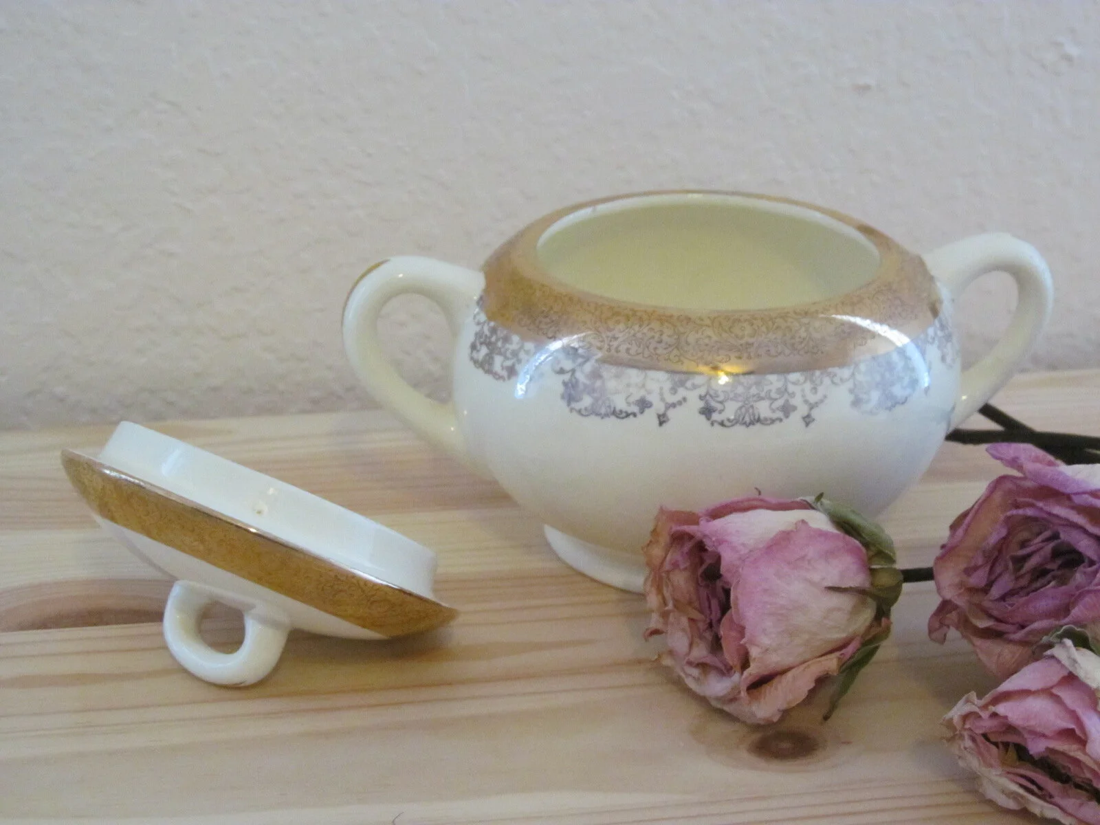 Object Gold English Sugar Bowl 3.JPG